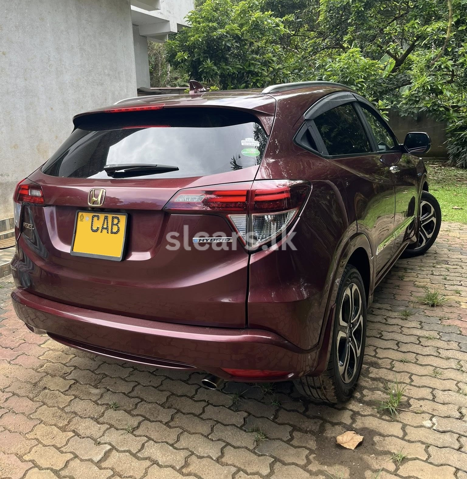 Vehicle Image 4