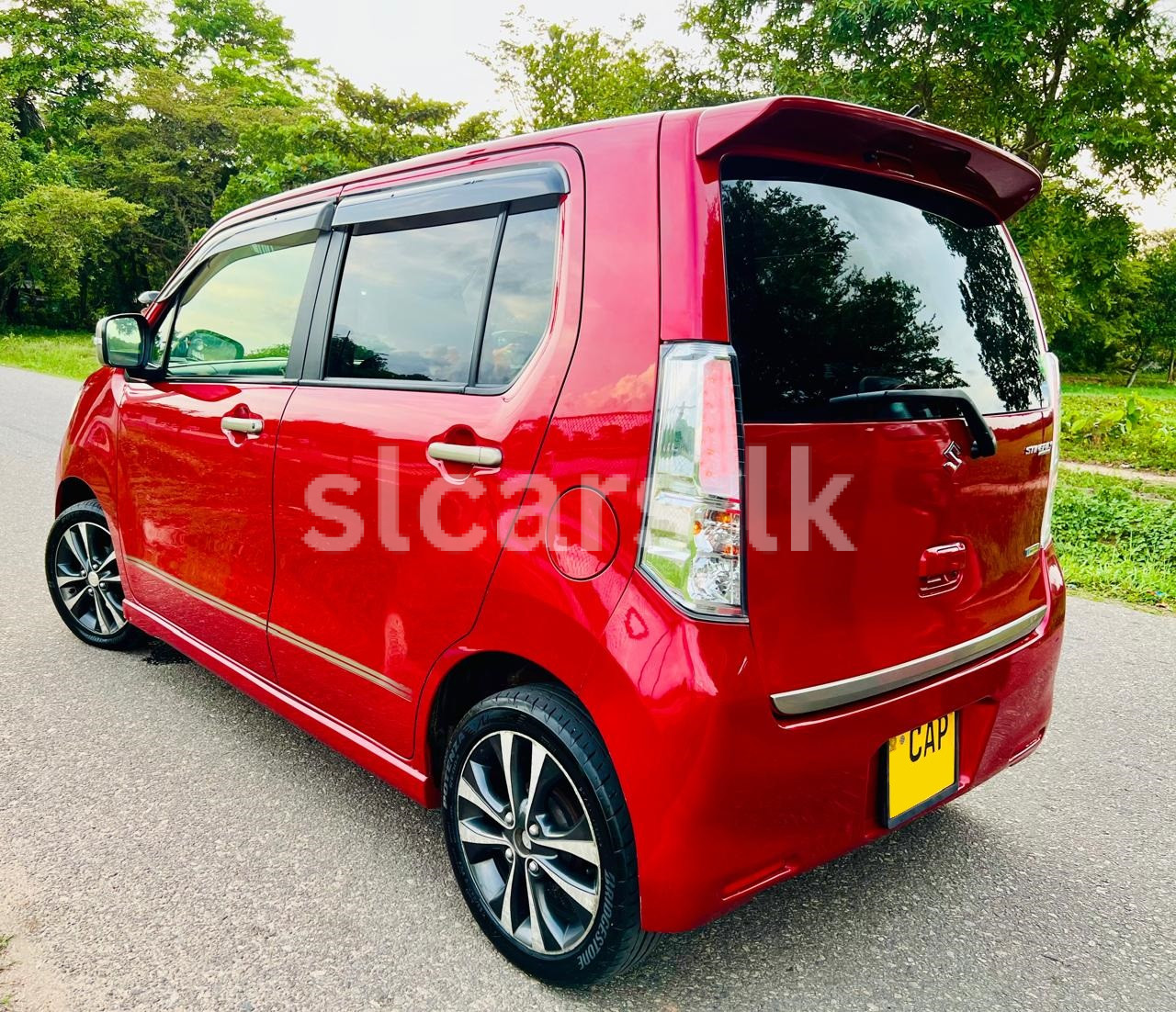 Vehicle Image 6