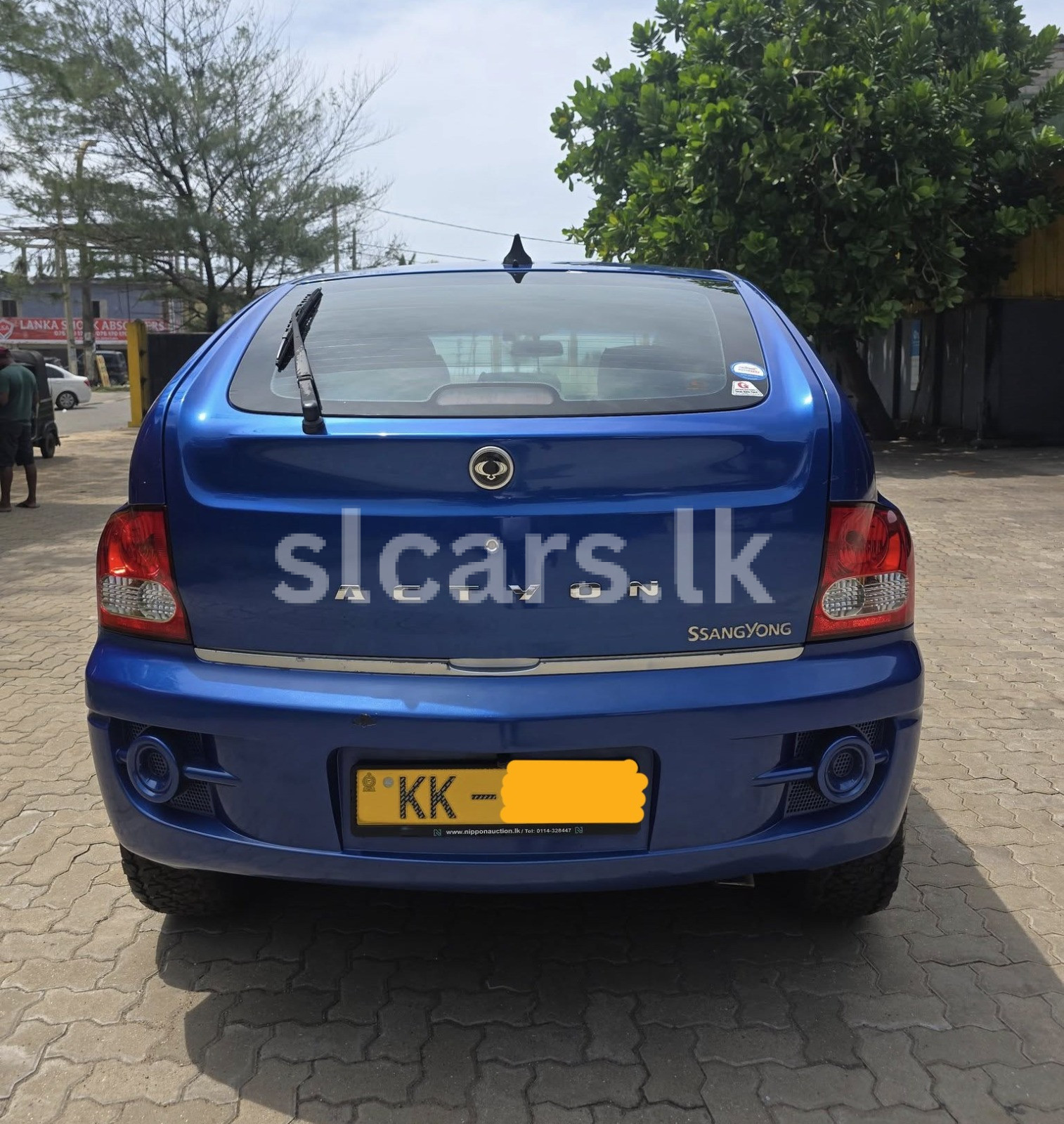 Vehicle Image 3