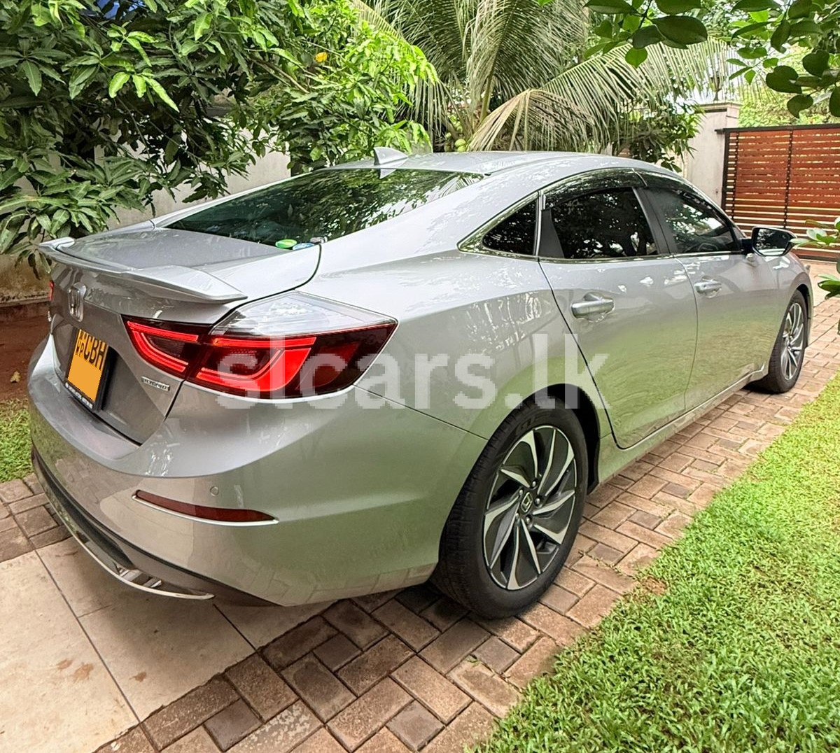 Vehicle Image 3