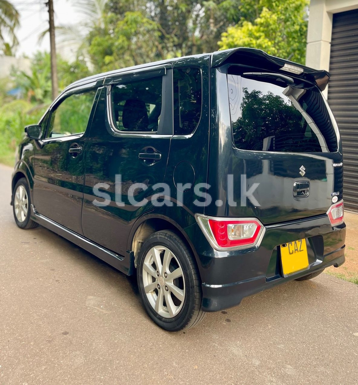Vehicle Image 4