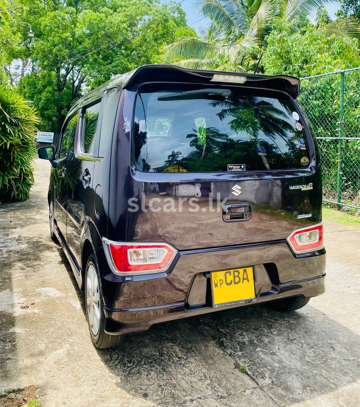 Vehicle Image 3