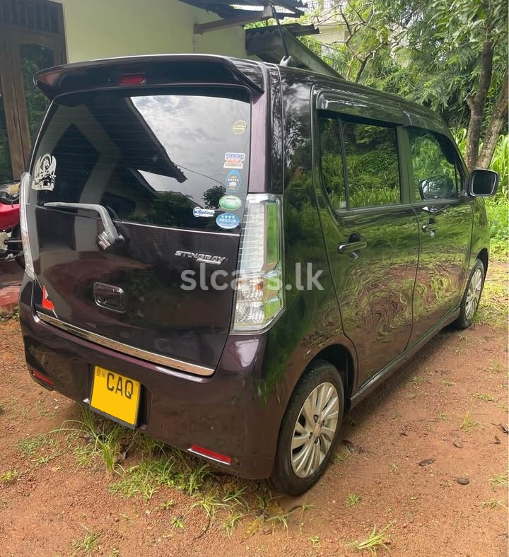Vehicle Image 4