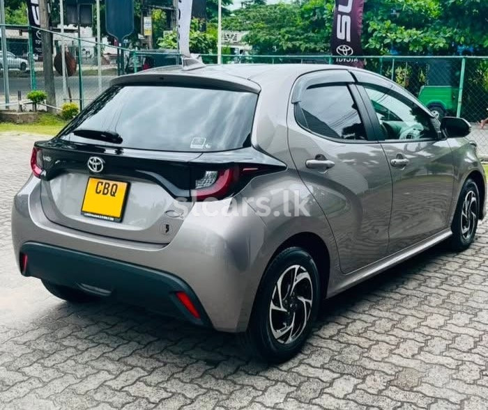 Vehicle Image 3