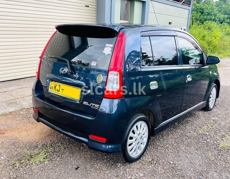 Vehicle Image 4